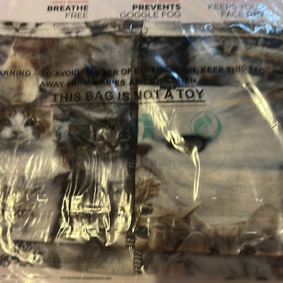 Airhole Juniors Ergo Milk Fleece Airtube Neck Gaiter Meow 2022-2023 - Picture 7 of 8